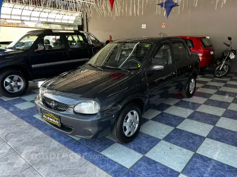 CHEVROLET CORSA 1.0 MPFI Milenium Sedan 8V 4 portas