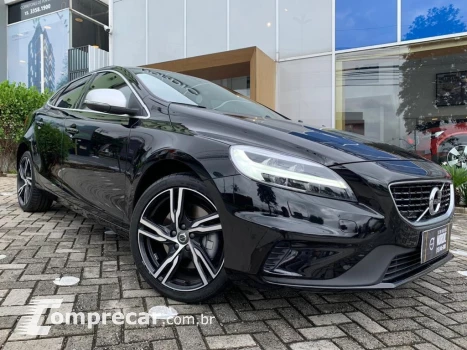 Volvo V40 2.0 T5 R-design Turbo 4 portas