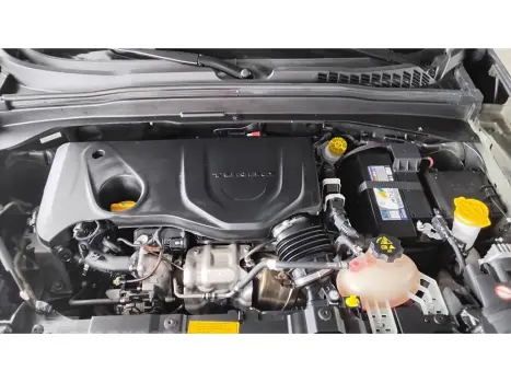 RENEGADE 1.3 T270 TURBO FLEX LONGITUDE AT6