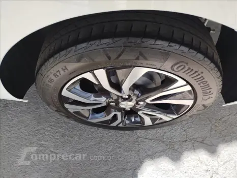 ONIX 1.0 Turbo Plus Premier