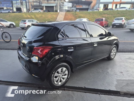 ONIX HATCH LT 1.0 8V FlexPower 5p Mec.