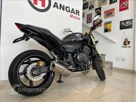 CB 600F HORNET