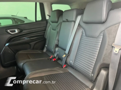 Commander 1.3 16V 4P FLEX T270 LONGITUDE TURBO AUTOMÁTICO