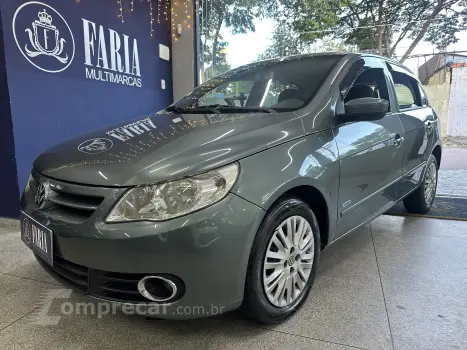 Volkswagen Gol (novo) 1.0 Mi Total Flex 8V 4p 4 portas