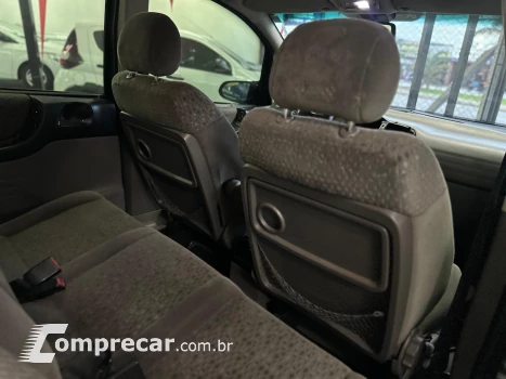 ZAFIRA 2.0 MPFI ELEGANCE 16V GASOLINA 4P MANUAL