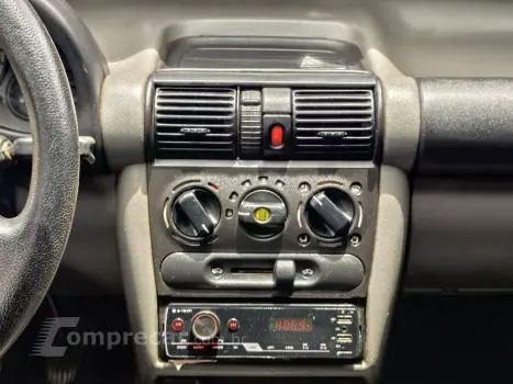 CLASSIC 1.0 MPFI LS 8V FLEX 4P MANUAL