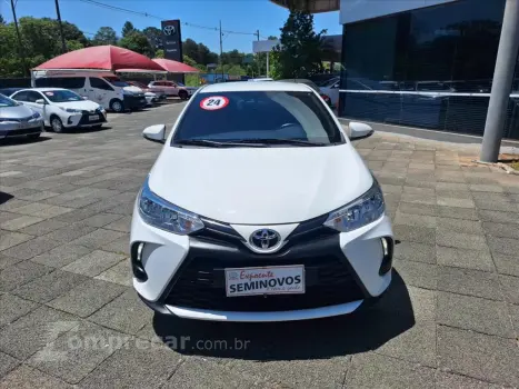 Toyota YARIS 1.5 16V FLEX XL MULTIDRIVE 4 portas