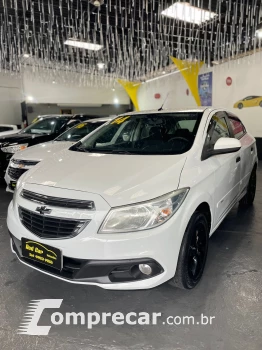 CHEVROLET ONIX 1.0 LT 4 portas