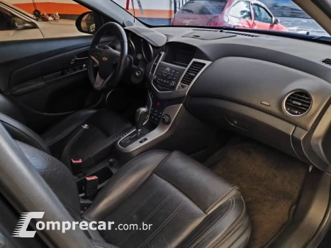 CRUZE SEDAN - 1.8 LT 16V 4P AUTOMÁTICO