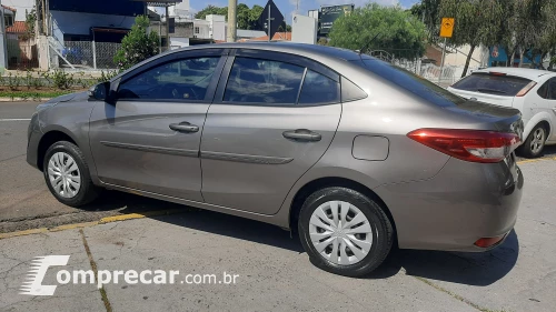 YARIS 1.5 16V Sedan XL Live