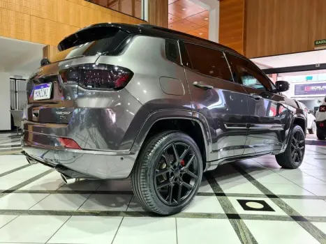 COMPASS BLACK HURRICANE 2.0 4x4 TB AUT