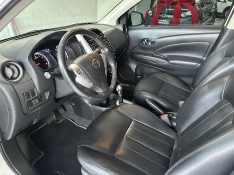 VERSA 1.6 16V Unique