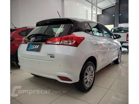 YARIS YARIS XL 1.5 Flex 16V 5p Aut.