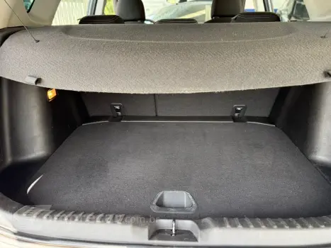 TRACKER LT 1.0 Turbo 12V Flex Aut.