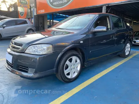 CHEVROLET Astra Hatch 4 portas