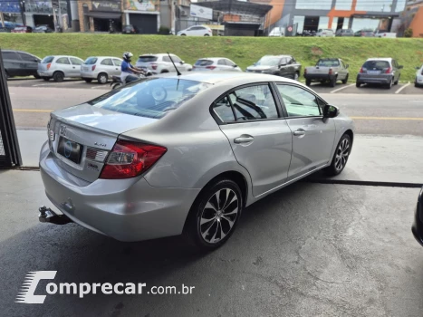 Civic Sedan LXR 2.0 Flexone 16V Aut. 4p