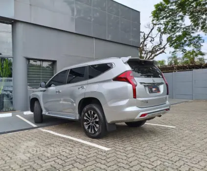 PAJERO SPORT 2.4 16V Mivec Turbo Hpe-s AWD