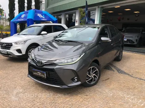 Yaris 1.5 16V Flex Sedan Xls Connect Multidrive