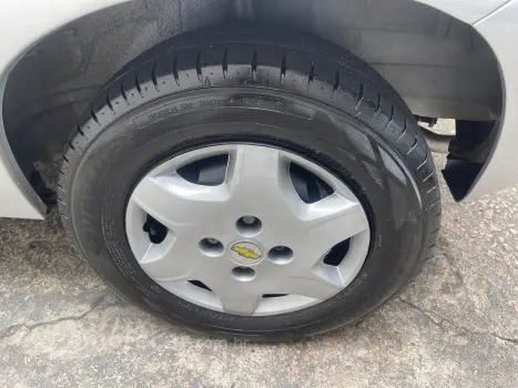 CELTA 1.0 MPFI LT 8V