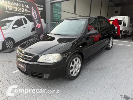 ASTRA 2.0 MPFI Advantage Sedan 8V