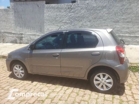 ETIOS 1.5 X Plus 16V