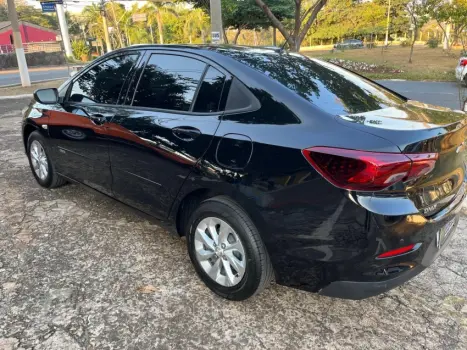 ONIX 1.0 Turbo Plus LT