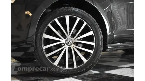 JETTA - 2.0 COMFORTLINE 4P MANUAL