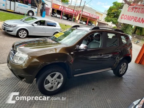 Renault DUSTER - 2.0 DYNAMIQUE 4X2 16V 4P AUTOMÁTICO 4 portas