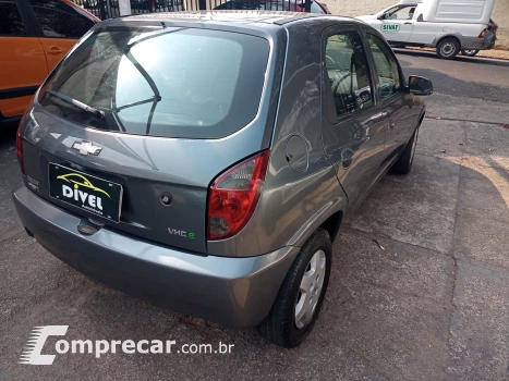 CELTA 1.0 MPFI LT 8V