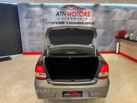 Yaris Sedan 1.5 16V 4P FLEX PLUS MULTIDRIVE AUTOMÁTICO CVT