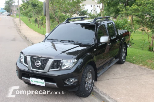 NISSAN FRONTIER 2.5 SV Attack 4X4 CD Turbo EL 4 portas