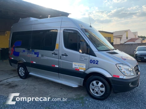 SPRINTER 2.2 415 CDI VAN 16 Lugares Teto Alto 16V Bi-turbo