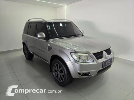 Mitsubishi PAJERO TR4 FL 2WD HP 4 portas