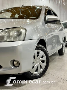 ETIOS 1.5 XS Sedan 16V