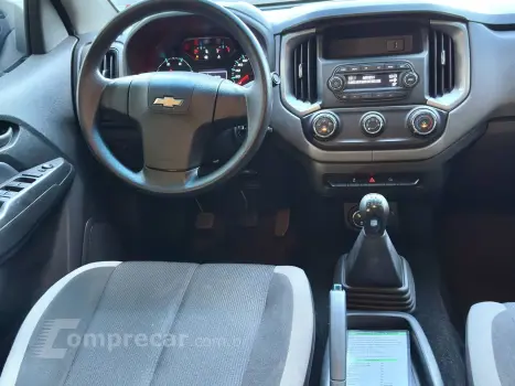 S10 2.8 16V TURBO DIESEL LS CD 4X4 MANUAL