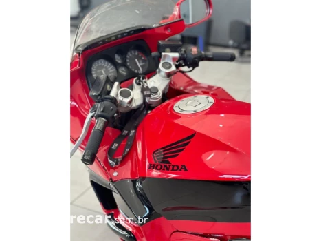 CBR 1000F