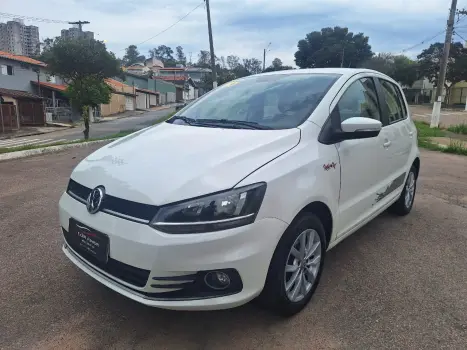Volkswagen FOX 1.6 MSI Rock IN RIO 8V 4 portas