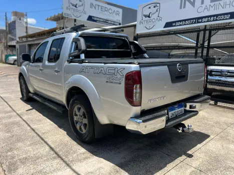 FRONTIER 2.5 SV Attack 4X4 CD Turbo Eletronic A