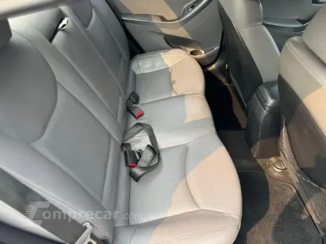 Elantra GLS 1.8 16V Aut.