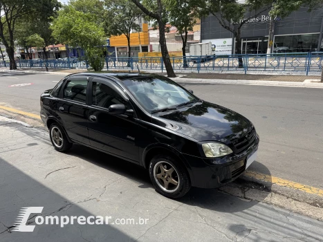 CHEVROLET CORSA 1.0 MPFI Maxx Sedan 8V 4 portas