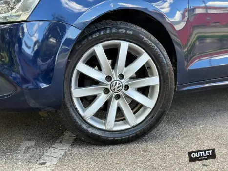 JETTA 2.0 COMFORTLINE FLEX 4P TIPTRONIC