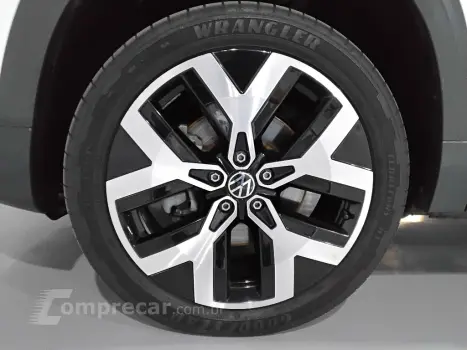 TAOS 1.4 250 TSI TOTAL FLEX HIGHLINE AUTOMÁTICO