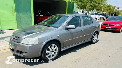 CHEVROLET ASTRA 2.0 MPFI Advantage 8V 4 portas