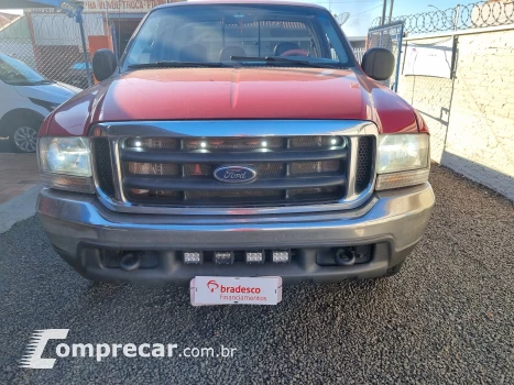 FORD F-250 3.9 XLT 4X2 CS 2 portas