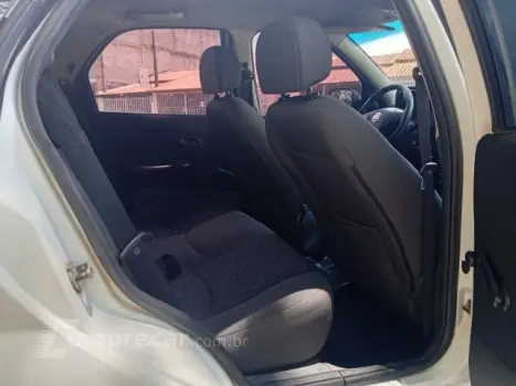 PALIO WEEKEND - 1.6 TREKKING WEEKEND 16V 4P MANUAL