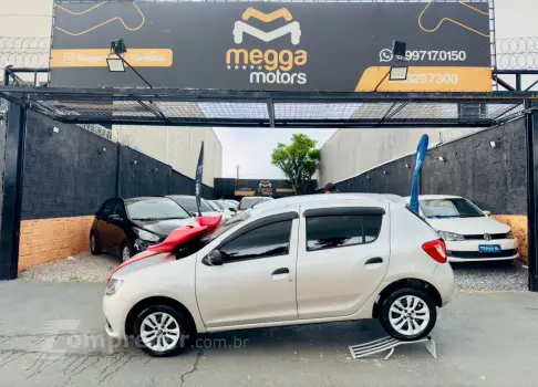 Renault Sandero 1.0 16V 4P FLEX AUTHENTIQUE 4 portas
