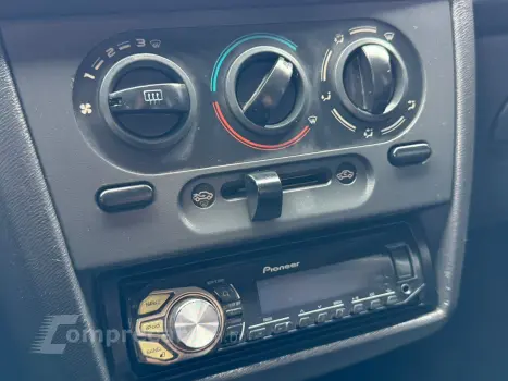 CELTA 1.0 MPFI Spirit 8V