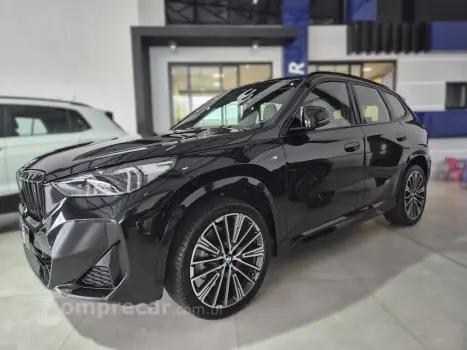 BMW X1 2.0 16V TURBO GASOLINA SDRIVE20I M SPORT STEPTRONIC 4 portas