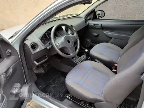 CELTA 1.0 MPFI Life 8V