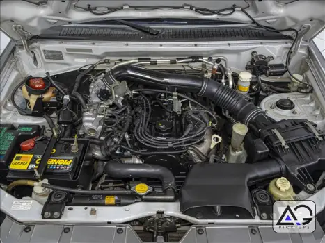 PAJERO TR4 2.0 4X2 16V 140cv